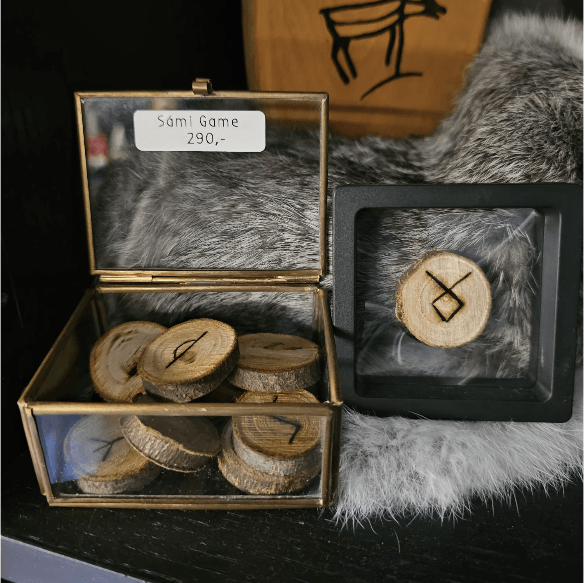Sàmi games runes wood